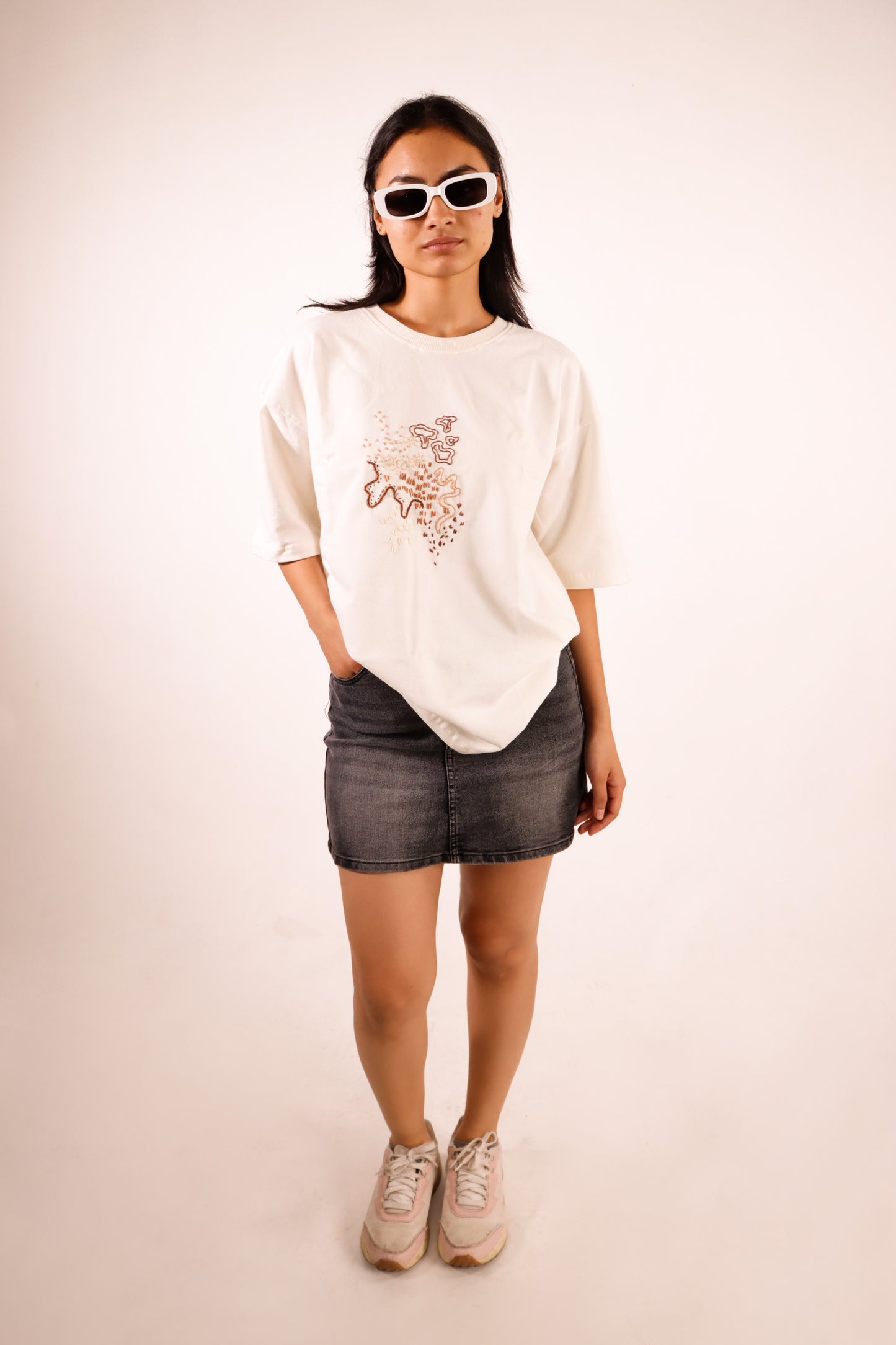 Lines & Dots Hand-Embroidered Oversized T-shirt