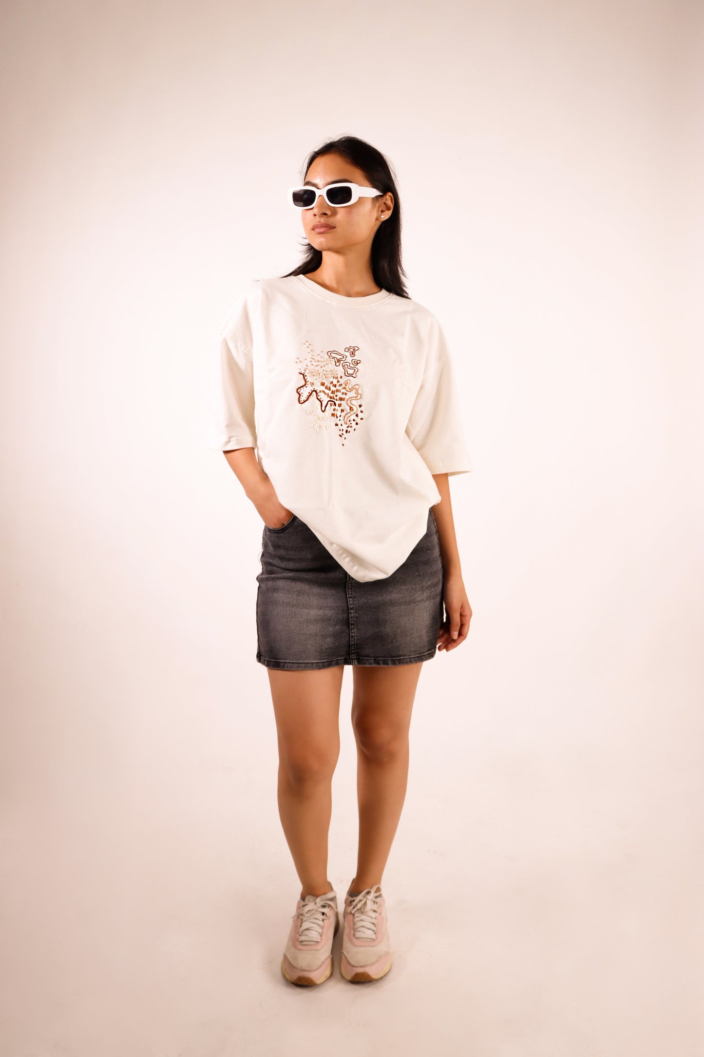 Lines & Dots Hand-Embroidered Oversized T-shirt